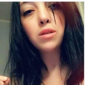 Meet your Posher, Devyn